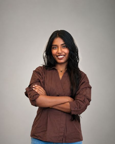 tiyasha front